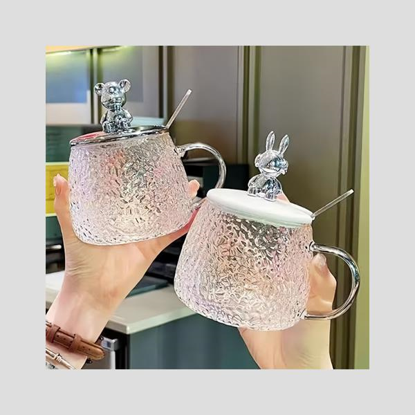 Kofeningizni qayta foydalanish mumkin bo'lgan shishali chashkalarda issiq saqlang