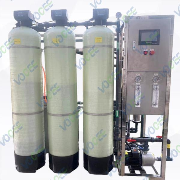 Суу-тамак машиналары менен көрсөтүлүгү бахча сүрөттөсүнү каалаганыз