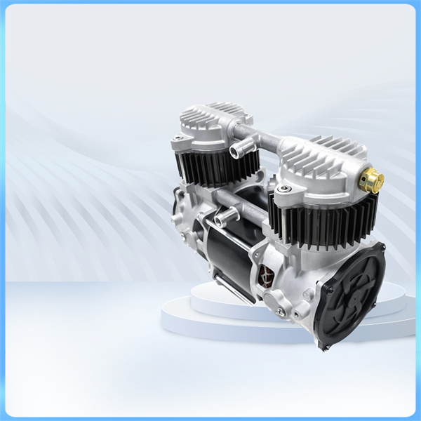 Արմատացրեք յոթնական փոխարինումներից և բարձրացիչ տաք հոսքերից՝ այս հարմար հեռացված սեղմողի հետ։