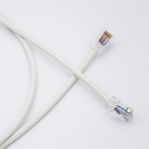 פתרון בעיות נפוצות עם חיבורי כבל RJ45 קואקסיאלי.