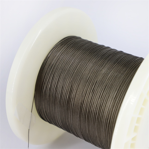 איך להתקין ולטפל בכבל גמיש ב-3 ליבתים בצורה נכונה כדי להשיג תקף מיטבי