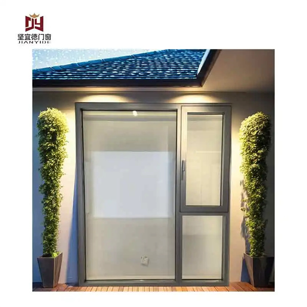 넓은 알루미늄 폴딩 도어 창으로 실외의 아름다움을 만끽하세요.