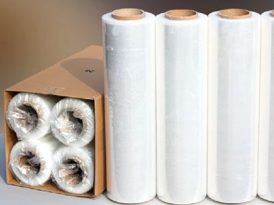 Hand Wrap vs. Machine Wrap: Choosing the Right Stretch Film for Your Business