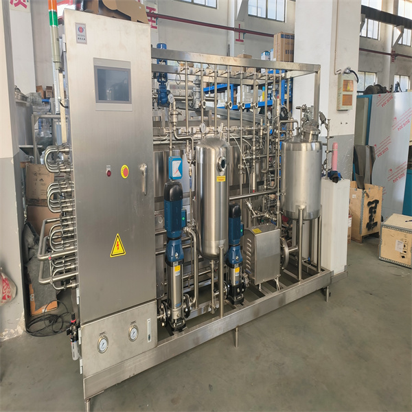 Maksymalizacja jakości i bezpieczeństwa za pomocą systemów pasteryzacji rurowej