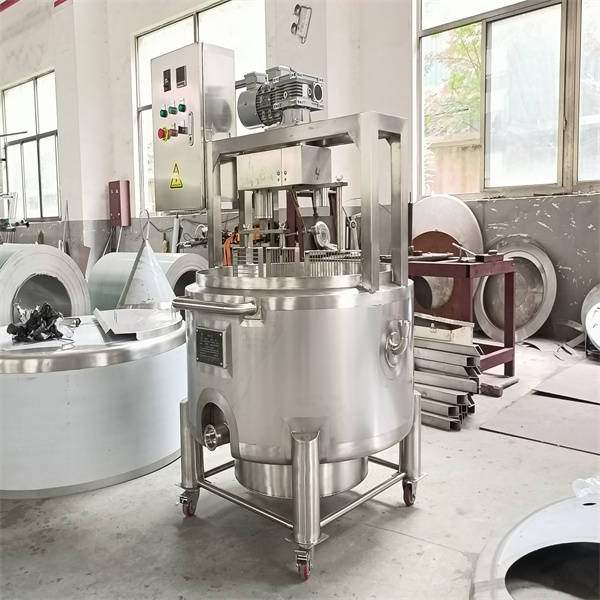 Kako komercialna oprema za proizvodnjo sira izboljša okus in teksturo?