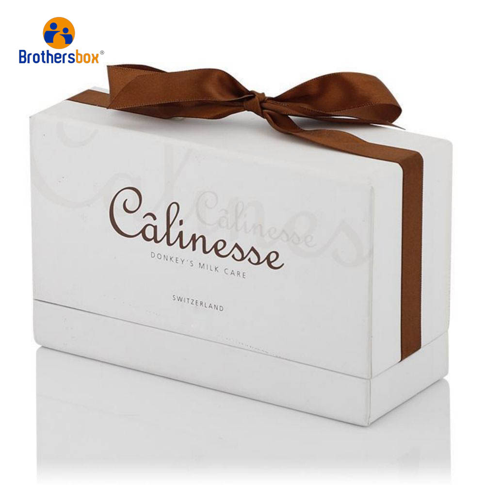 Unique Custom Skincare Kit Beauty Packaging