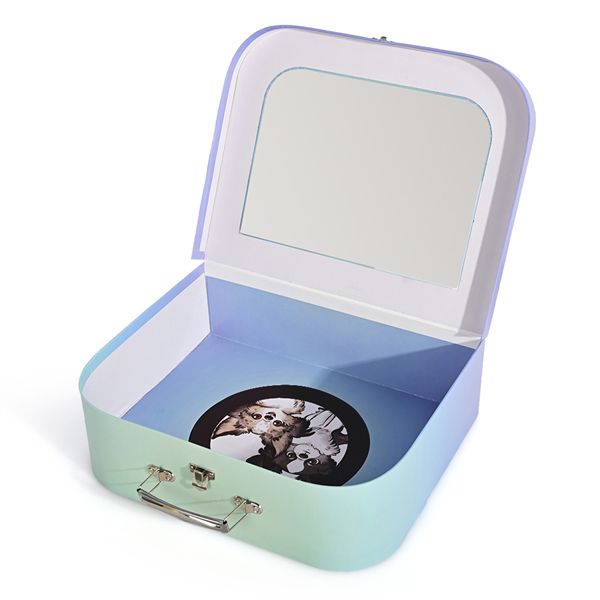 Nói lời tạm biệt với hộp lưu trữ nhựa bằng vali giấy