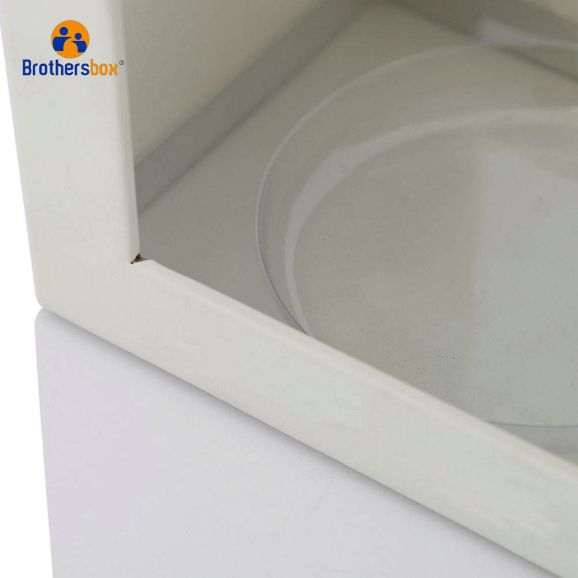 Hilangkan stres saat pindah dengan kotak koper yang tahan lama