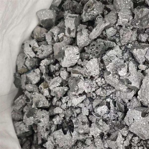 Volatil ferro krom fiyat piyasasında navigasyon