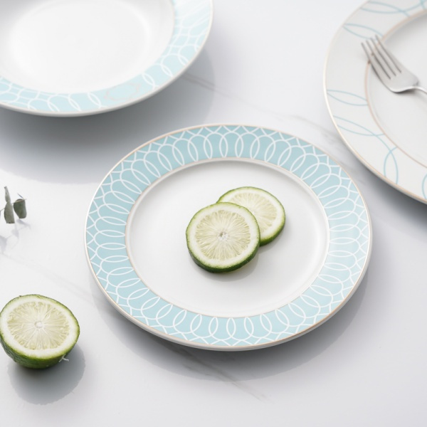 Laghdú a dhéanamh orthu agus iomchuí do úsáid laethúil, plátaí seirbhíse stoneware