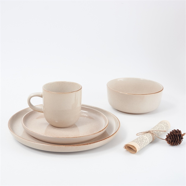 دکوراسیون میزتان را با سبک قدیمی زیباتر کنید