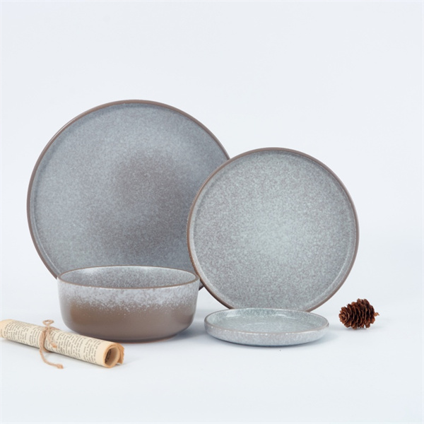 Udforskning af forskellige design og mønstre på keramikplader