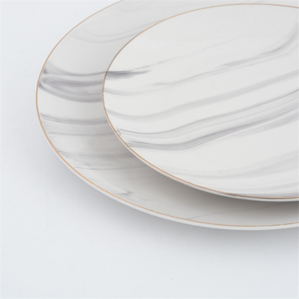 Keramične plošče, ki vam ne bodo pokale denarnice