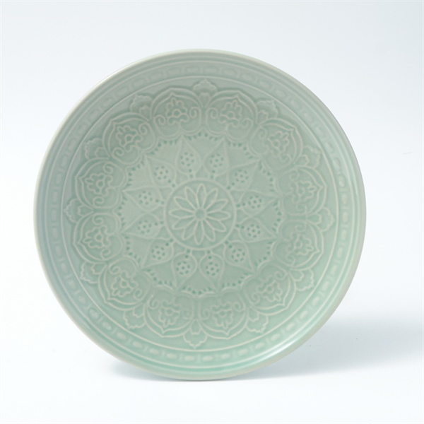 Dodajte dotik iztreniranosti svojim obrokom z ugodnimi keramičnimi ploščami