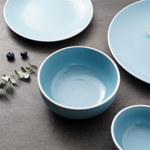 میز خود را برای موفقیت آماده کنید با ظروف هماهنگ شام برای ۶ نفر