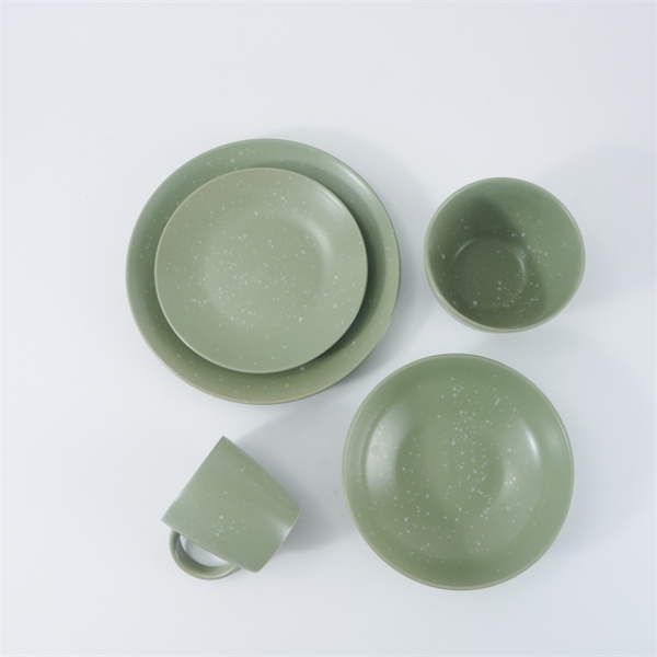 وسایل سفره خود را با مجموعه مدرن ظروف، کاسه‌ها و فنجان‌ها به روز کنید