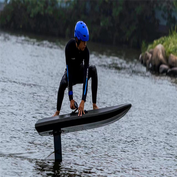 Master the waves like never before with the Motorized Hydrofoil Surfboard's dynamic performance.