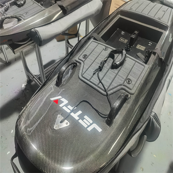 Take your surfing to the next level with a high-tech power board surfboard