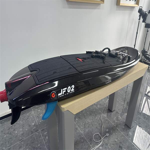 Revolutionize Your Surfing Experience with an Electric Jet Surfboard