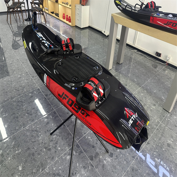 Explore new horizons and push your limits with the innovative design of a powered hydrofoil surfboard.