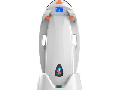 Chasing the waves: tips for beginners on electric surfboards