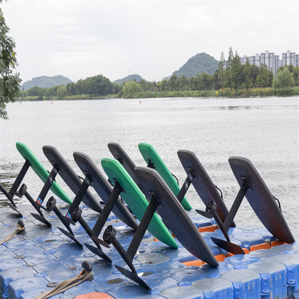 Discover the future of surfing with a cutting-edge e surf board.