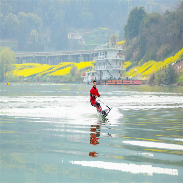 Stay Active and Fit with Motorized Water Boards
