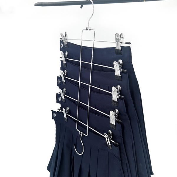 Nâng cấp lên móc treo váy kim loại hiện đại cho quần áo của bạn
