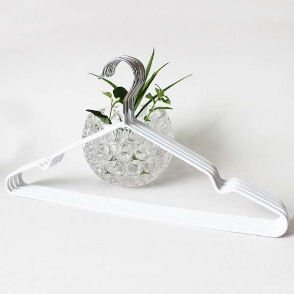 Maksimoi tilaa varastossasi käyttämällä vaatekaappausta