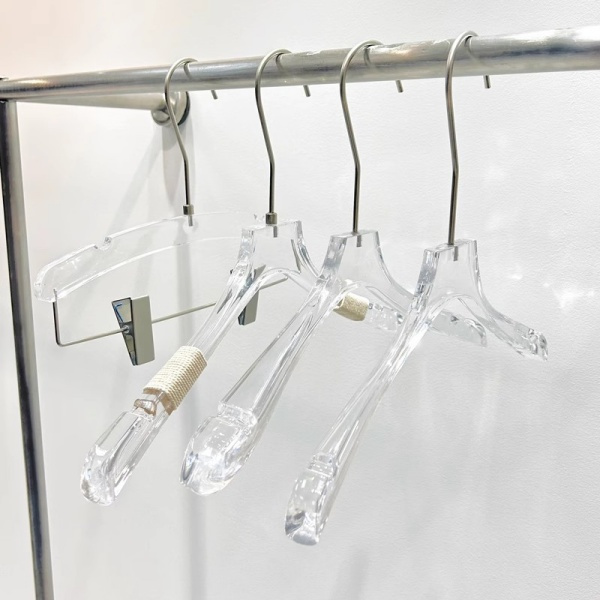 روش کامل برای نمایش شلوارهای مورد علاقه شما در لباس‌شویی