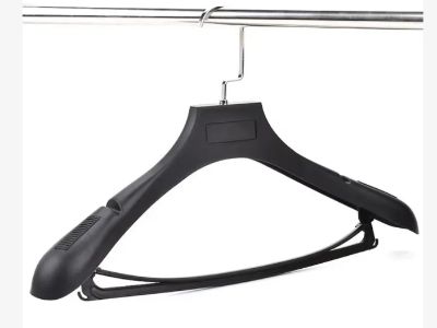 The Science Behind Non-Slip Garment Hanger Designs