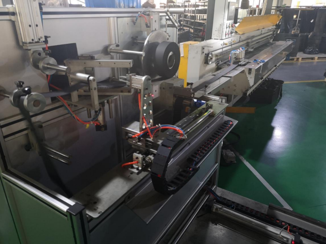 High Quality Rubber Toothed Drive Belt AX34 Variable Double Teeth Cogged V Belt supplier