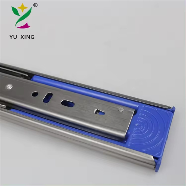 Her zaman mükemmel bir uyum sağlamak üzere kolay kurulum ve ayarlanabilir özellikler