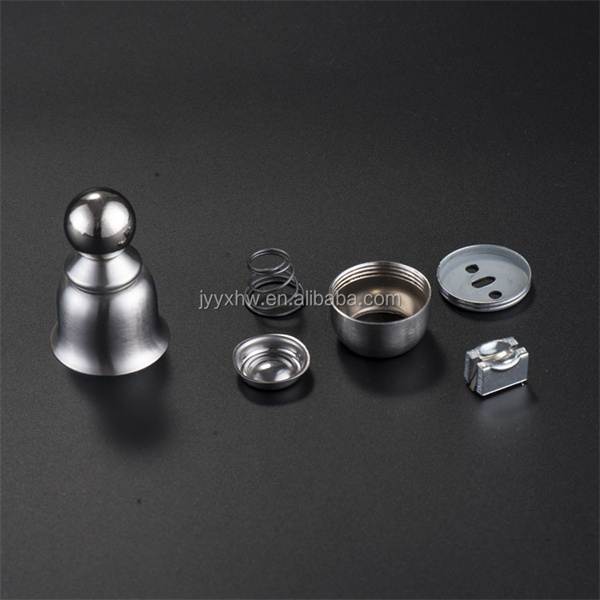 మన సమర్థవంతమైన మాగ్నెటిక్ డోర్ డ్రాఫ్ట్ స్టాప్పర్‌తో మీ ఇంటిని బయటి పరిస్థితుల నుండి రక్షించుకోండి