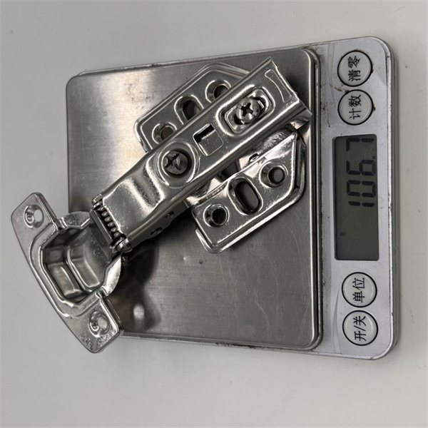 उच्च गुणवत्ता वाले पिवट हिंगेस के साथ अपने दरवाजों को अपग्रेड करें