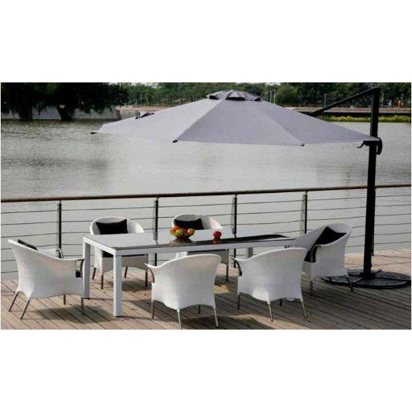 Muuta takapihastasi muotoilulliseksi ulko-olobaaiksi trendikkäillä tööleillä