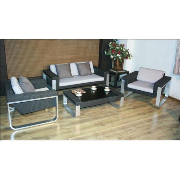 Förbättra din trädgårdsmiljö med ett moderskt rotangträdgårdsset