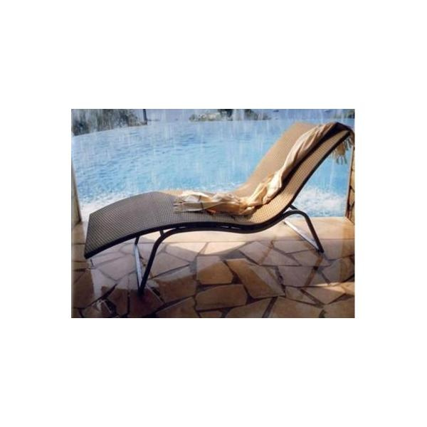 Afegeix un toc d'elegància al teu estil en l'exterior amb un para-sol