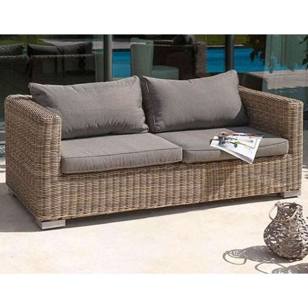 Μετατρέψτε τον θάλαμό σας σε ένα συνεχόμενο καταφύγιο με μεbel από βιβλωτό δέντρο