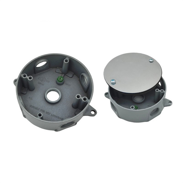 Paano Ligtas na I-install ang isang Panlabas na Electrical Junction Box