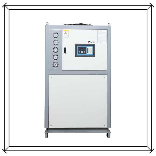 Porównanie chłodnic wody chłodzonych powietrzem z innymi typami systemów chłodniczych.