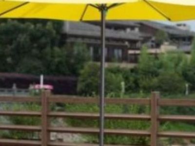 Why Importers Choose Outdoor Parasols from China