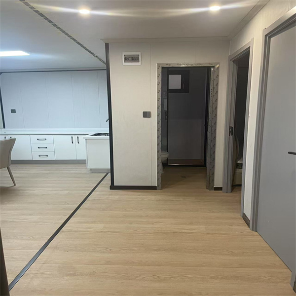 Maksimoimme mukavuutta 2 huonelisissa esirakennetuissa taloissa