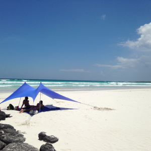 2024 New Tente De Plage Awning Outdoor Canopy Portable Beach Canopy Sunshade Beach Tent Sun Shade Shelter With Sand Anchor details