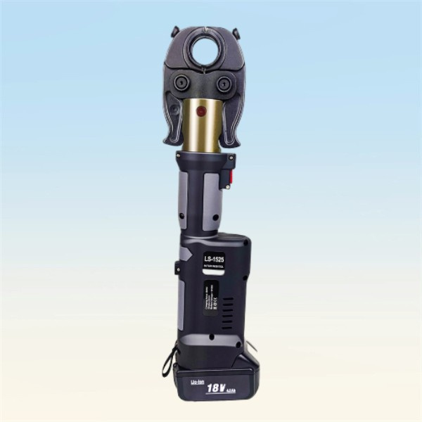 Uppgradera din crimpning med ett trådlöst hydrauliskt verktyg