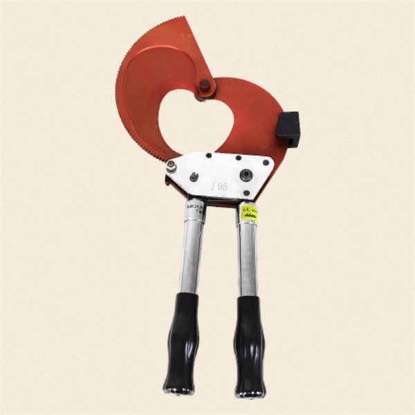 Maksimér produktiviteten med en hydraulisk skæremaskine