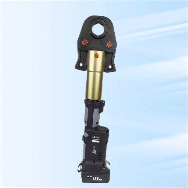 Verseker 'n sterk en betroubare verbinding met hierdie swaardighede batterypoolkrimptang.