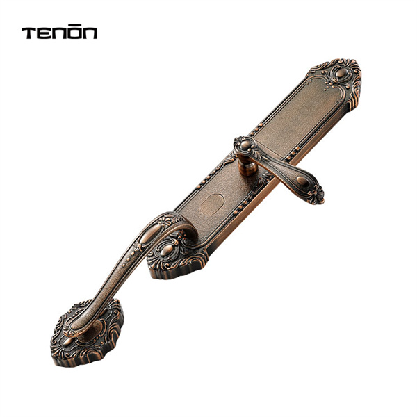 Access your home with ease using a digital lock door handle