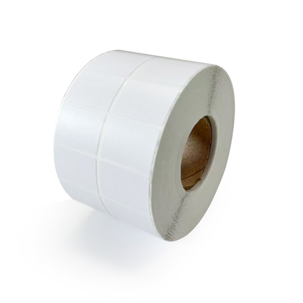 Იდეალურია წყლის ბოთლების, ლანჩბოქსებისა და ტანსაცმლის ეტიკეტებისთვის