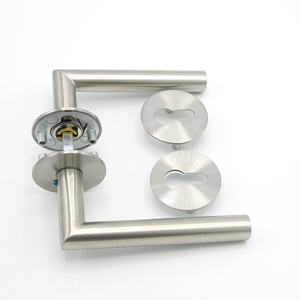 Innováció és függvények a modern ajtókezelés-tervezésben